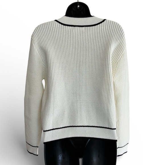 Teenie Winner White Knit Cardigan with Black Trim - Size S - Picture 5 of 10